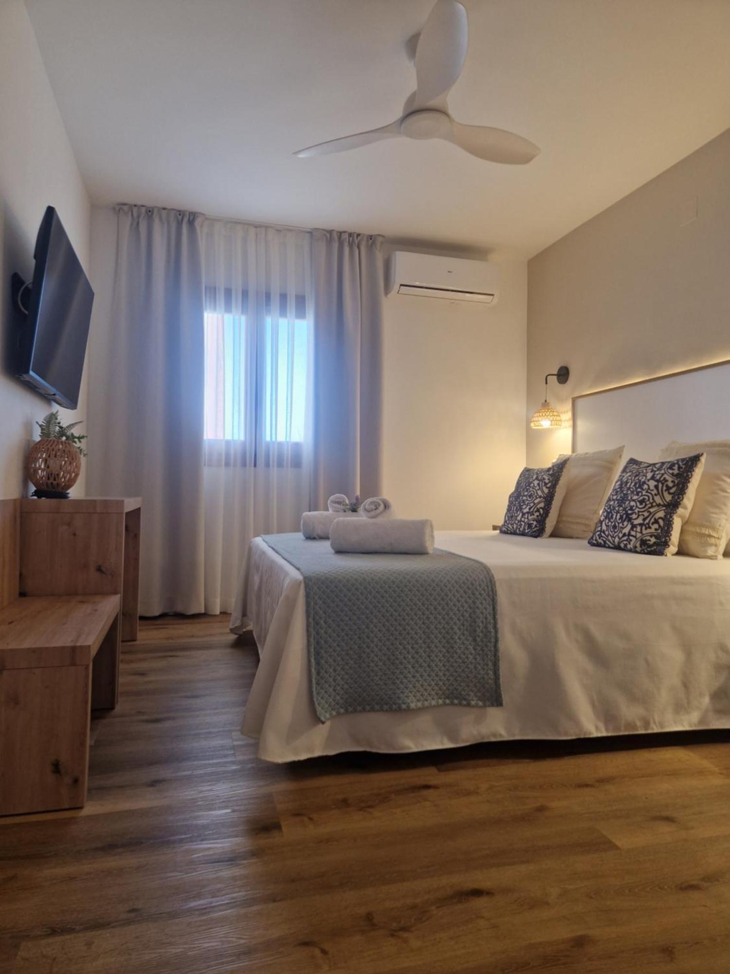 Hotel Bodegon De Peñíscola Dış mekan fotoğraf